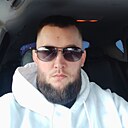 Знакомства: Артем, 35 лет, Псков