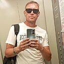 Знакомства: Иван, 44 года, Березники