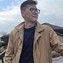 Знакомства: Дмитрий, 22 года, Владикавказ