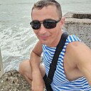 Знакомства: Александр, 40 лет, Новомосковск