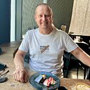 Знакомства: Роман, 56 лет, Якутск