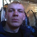 Знакомства: Виталя, 35 лет, Омутнинск