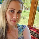 Знакомства: Евгения, 30 лет, Омск