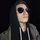 Знакомства: Виктор, 35 лет, Актау