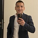 Знакомства: Олег, 30 лет, Кривой Рог