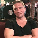 Знакомства: Артем, 40 лет, Москва