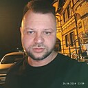 Знакомства: Денис, 37 лет, Ялта