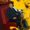 Знакомства: Дэн, 35 лет, Актюбинск