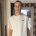 Знакомства: Денис, 22 года, Минусинск