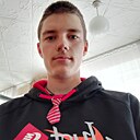 Знакомства: Илья, 19 лет, Черепаново