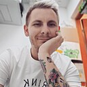 Знакомства: Максим, 32 года, Волгоград