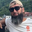 Знакомства: Мишико, 39 лет, Адлер
