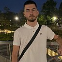 Знакомства: Илья, 25 лет, Волгодонск