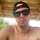 Знакомства: Артем, 34 года, Череповец