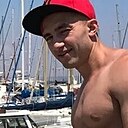 Знакомства: Артём, 35 лет, Комсомольск-на-Амуре