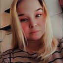 Знакомства: Oksana, 22 года, Брянск