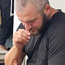 Знакомства: Артур, 40 лет, Махачкала