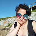 Знакомства: Елена, 35 лет, Магадан