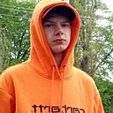 Знакомства: Виктор, 20 лет, Стаханов