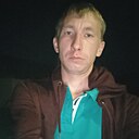 Знакомства: Денис, 33 года, Хабаровск