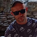 Знакомства: Евгений, 32 года, Феодосия