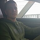 Знакомства: Руслан, 32 года, Ульяновск