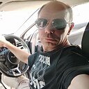 Знакомства: Евгений, 46 лет, Караганда