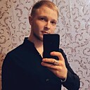 Знакомства: Илья, 31 год, Биробиджан