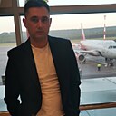 Знакомства: Дмитрий, 36 лет, Волхов