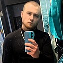 Знакомства: Иван, 22 года, Луганск