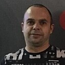 Знакомства: Виталий, 37 лет, Курган