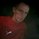 Знакомства: Евгений, 41 год, Тюмень