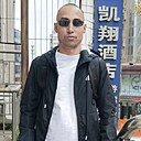 Знакомства: Бекзат, 39 лет, Астана