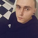 Знакомства: Олег, 27 лет, Новогрудок
