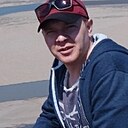 Знакомства: Илья, 32 года, Абакан