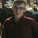 Знакомства: Илья, 24 года, Первоуральск