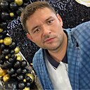 Знакомства: Oleg, 32 года, Волхов