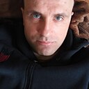 Знакомства: Роман, 37 лет, Зугрэс