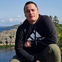 Знакомства: Александр, 31 год, Витебск
