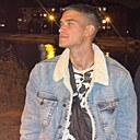 Знакомства: Тёма, 20 лет, Макеевка