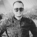 Знакомства: Максим, 32 года, Риддер