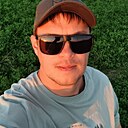 Знакомства: Павел, 35 лет, Гатчина