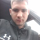 Знакомства: Виктор, 20 лет, Карловка