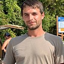 Знакомства: Максим, 31 год, Тбилисская