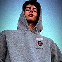 Знакомства: Leo, 27 лет, Ереван