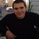Знакомства: Максим, 24 года, Павлоград