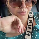 Знакомства: Виктория, 28 лет, Нижневартовск