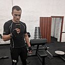 Знакомства: Виктор, 35 лет, Николаев
