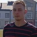 Знакомства: Максим, 22 года, Петриков