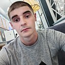 Знакомства: Максим, 26 лет, Липецк